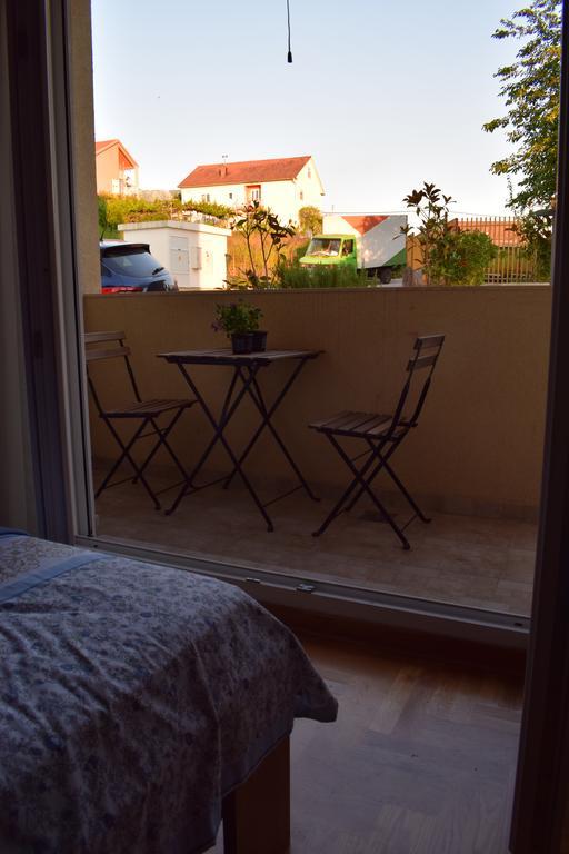 Apartment Fini Tivat Eksteriør billede